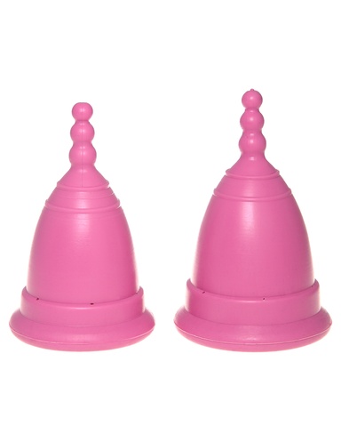 Zwei pinke Period Cups
